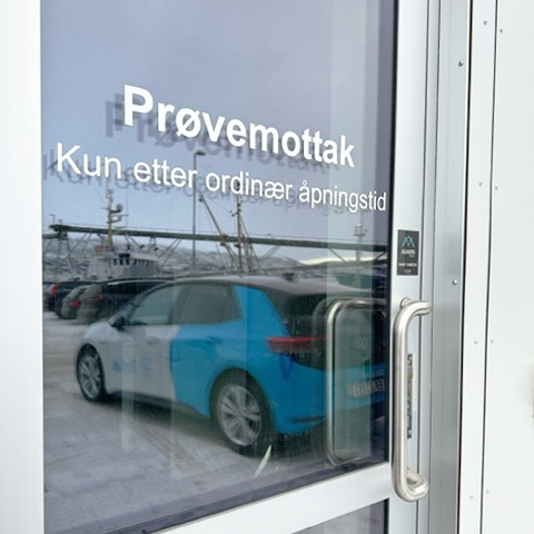 Døgnåpent prøvemottak hos det Tromsø-baserte laboratoriet TosLab